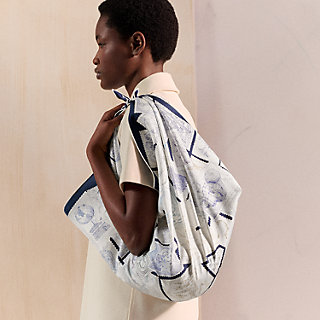 新品　カレ 90 フォーブルの切手愛好家　エルメス　HERMES カレ 90 《フォーブルの切手愛好家》 - ブルー | Hermès